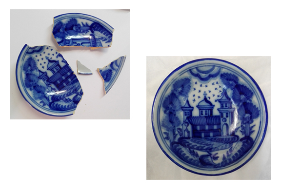 Plato ruso de cerámica azul y blanco